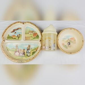 Pecoware Vintage Childs Rabbits Sweet Family Melamine 3-Piece Set - GUC